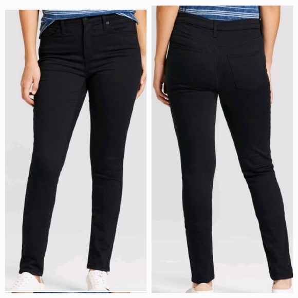 Universal Thread Denim - Universal Thread Woman's High-Rise Skinny Jeans ~ Black